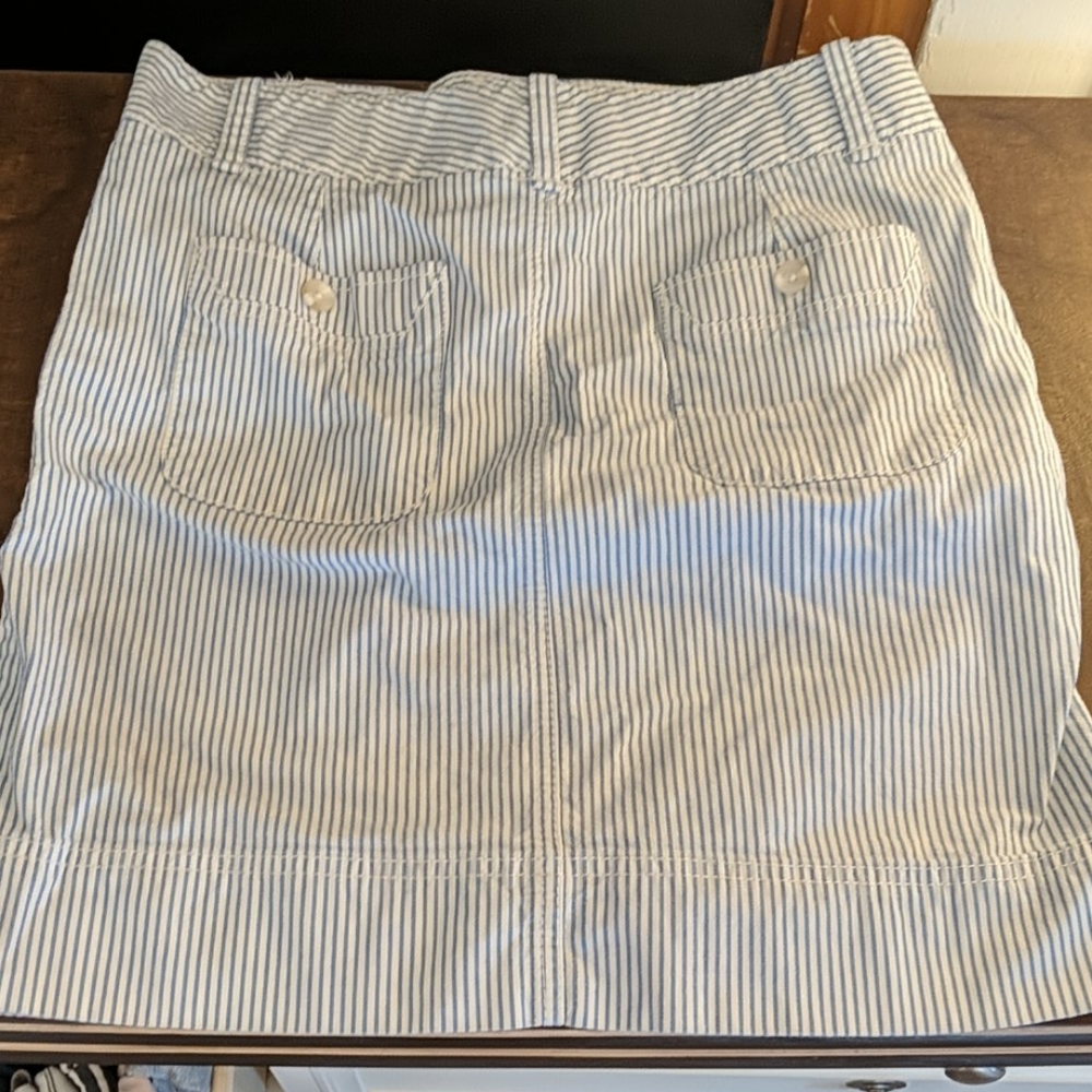 Skirt - Picture 2 of 2